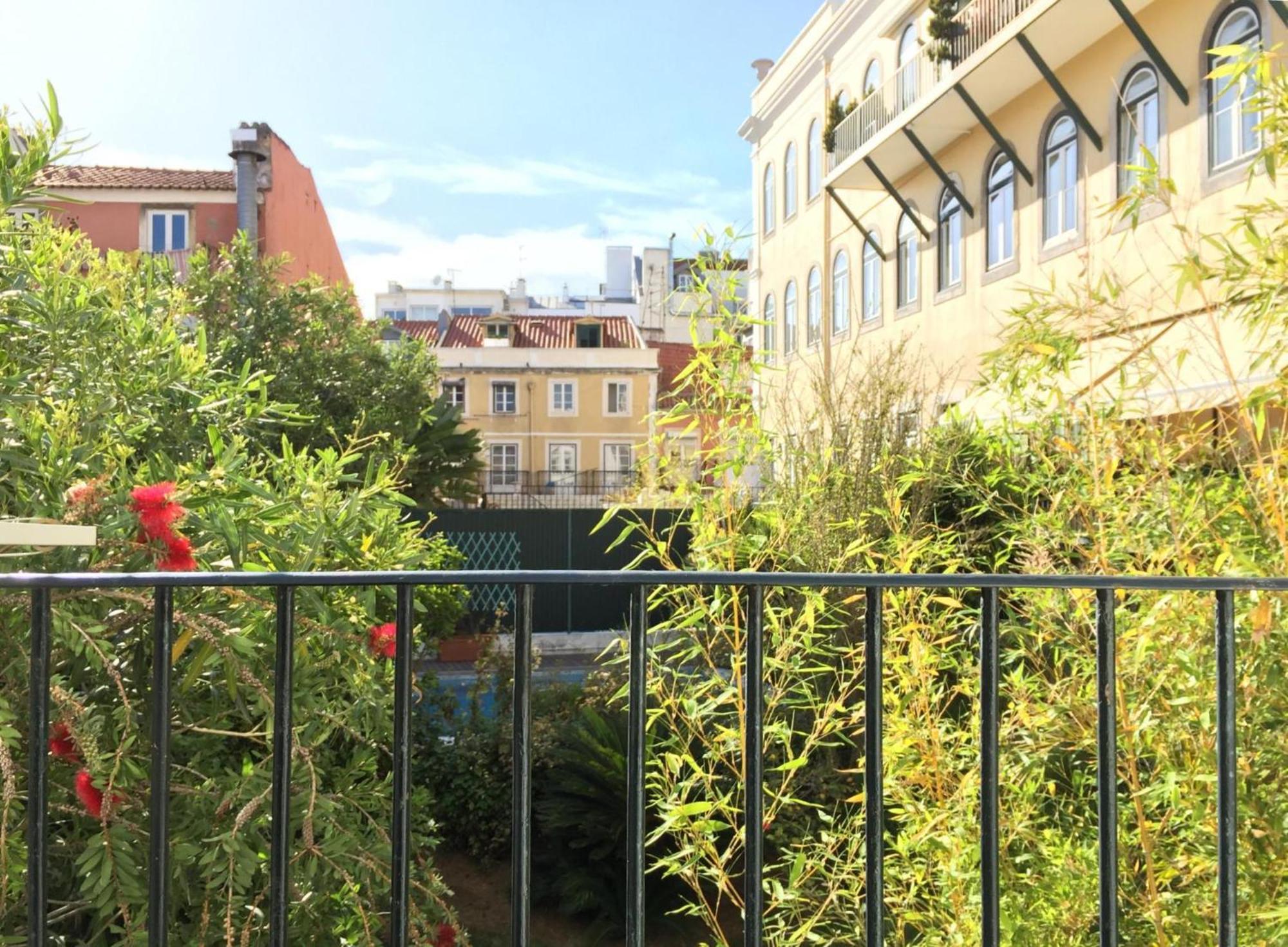 Sm2 Romantic Home By The Gardens Pr Real & Bairro Alto Lisboa Exterior foto